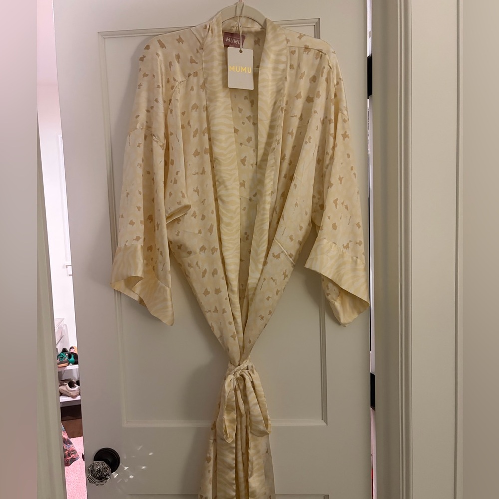 Mumu Cream Patterned Kimono Robe